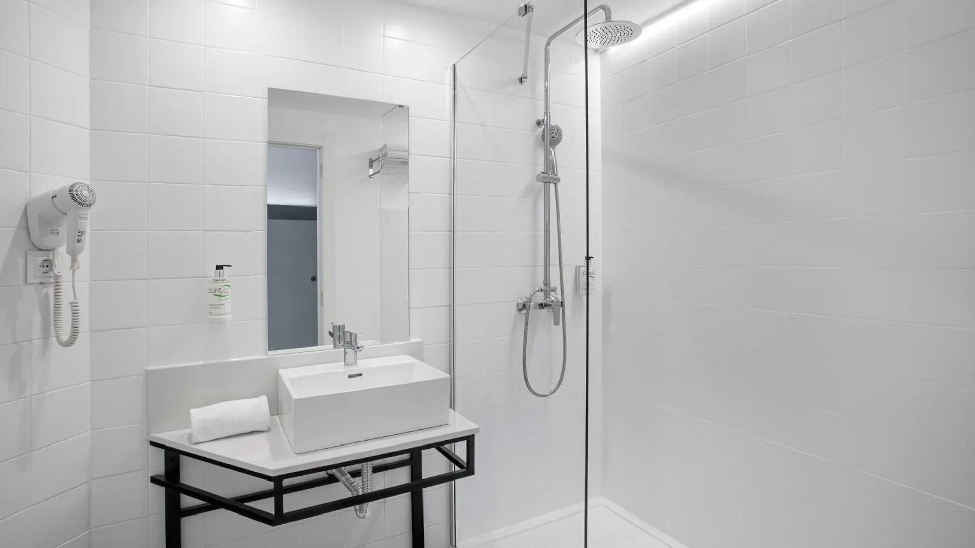 B&B Hotel Figueres Figueres  0*, Figueres (Girona) Spain